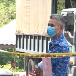 Mohd Zubir is administrating a quarantine institution._002 (002)